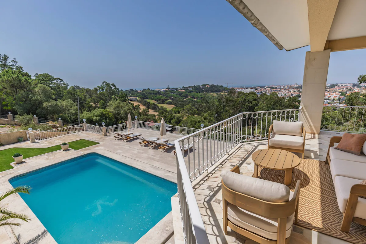 Estoril ocean views golf villa 184