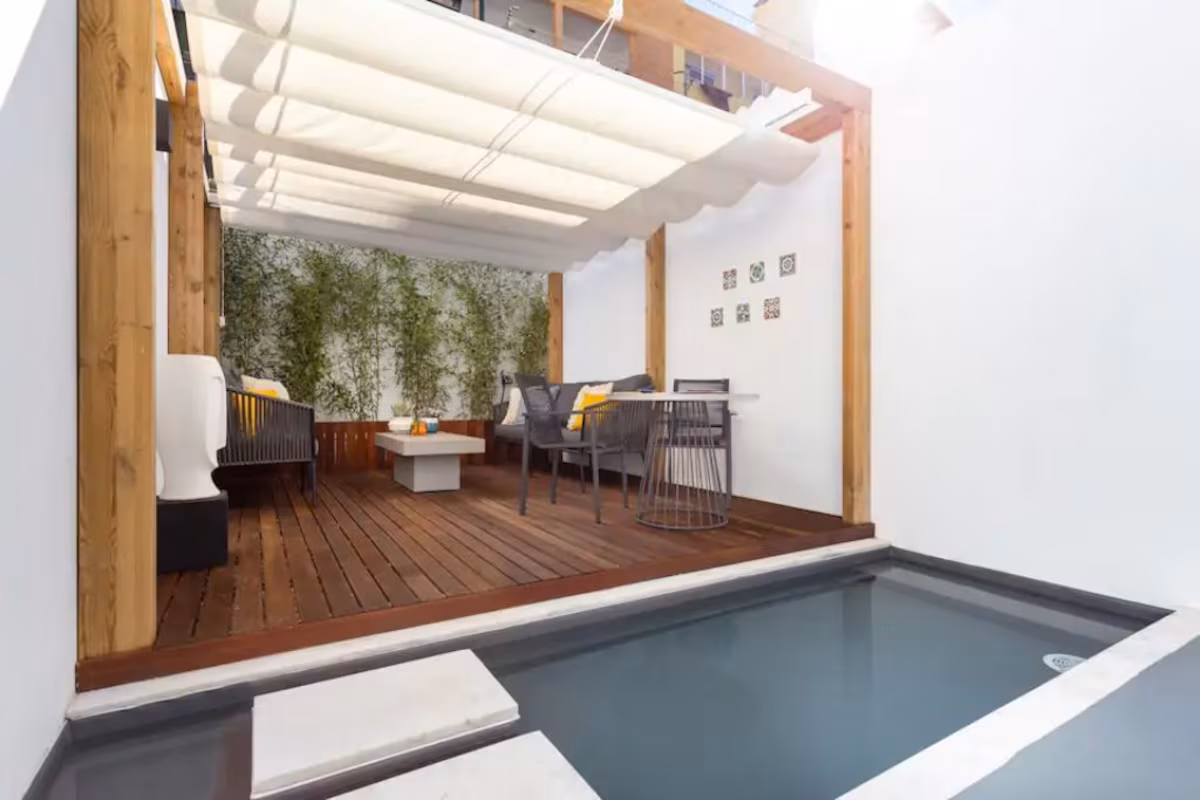 Lisbon apartment patio refresh pond centre