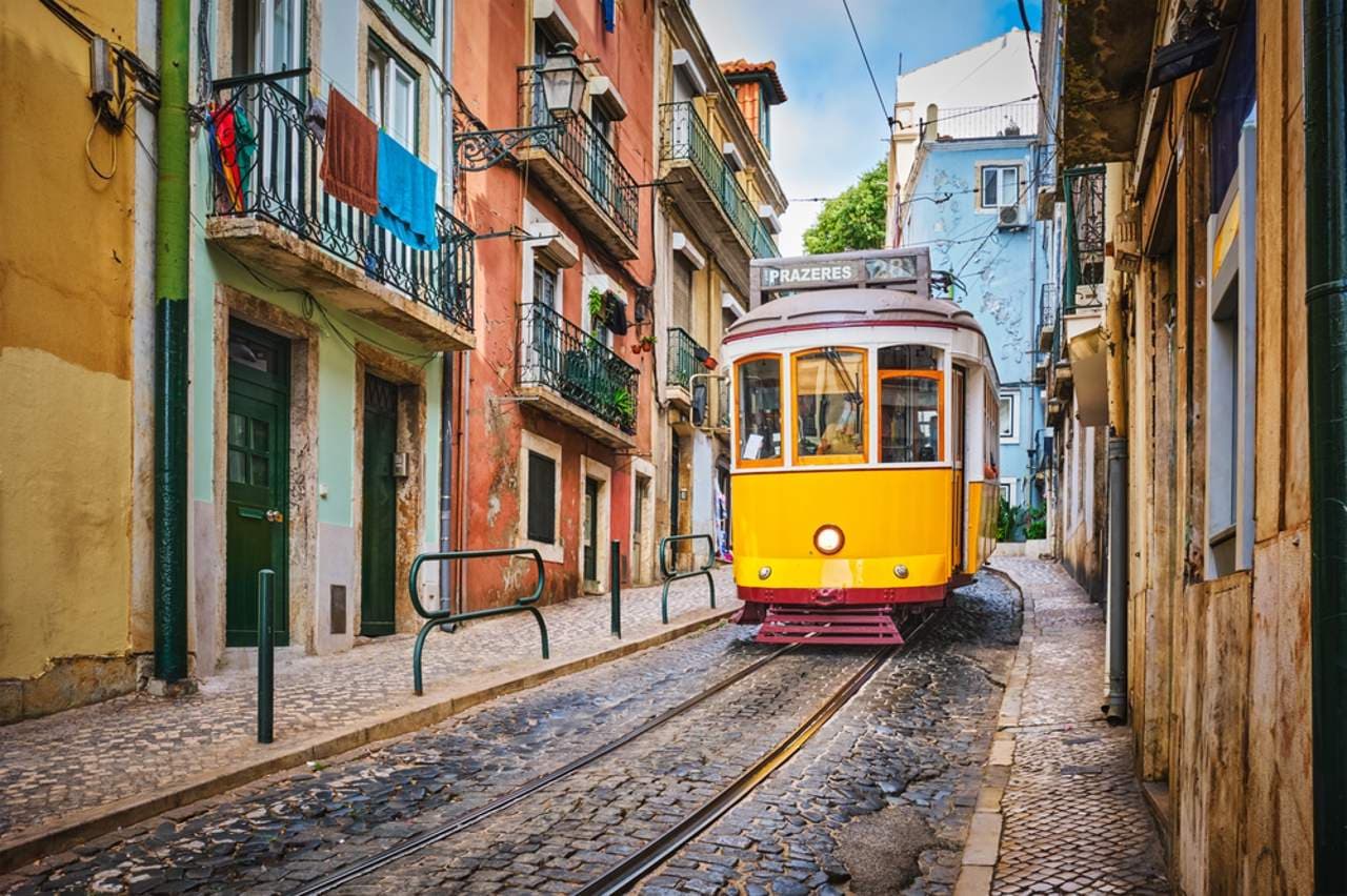 Lisboa Portugal Alfama city stay
