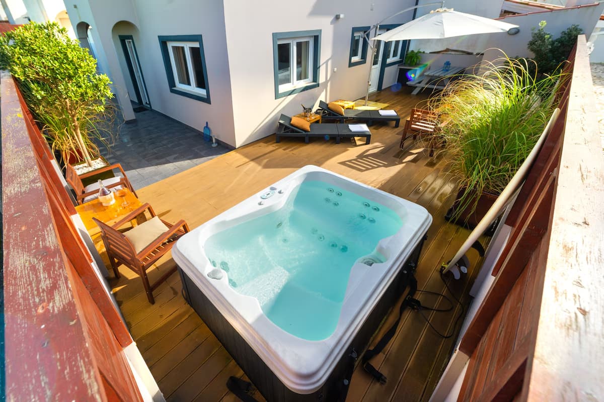 Hot Tub Garden Surf rental Surf Atlantic Baleal Peniche