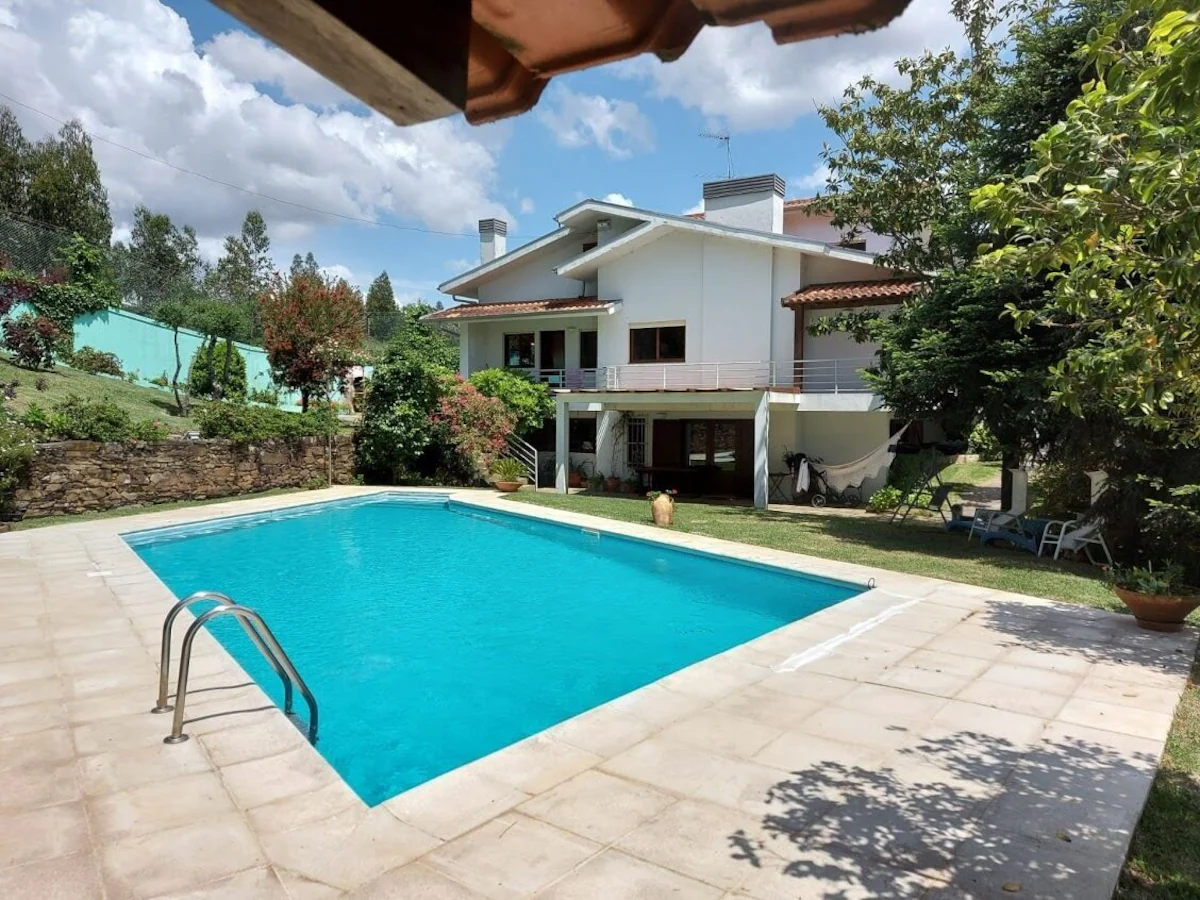 Amazing Villa Pool Tennis Court 15 minutes Porto