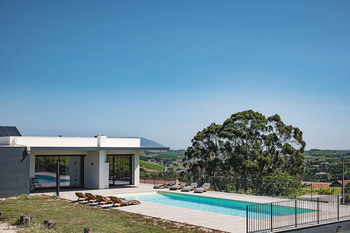 Quinta da Estima House Farm Torres Vedras pool garden