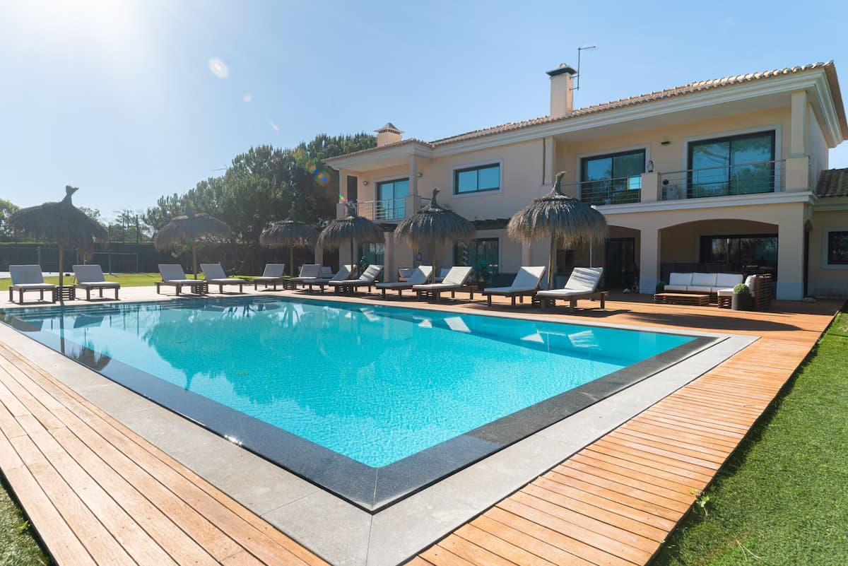 Villa Aqua Tróia beachfront luxury private tennis court pool
